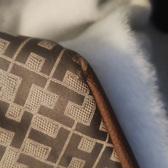 EUC Tommy Hilfiger Monogrammed Tote Bag - Picture 5 of 7